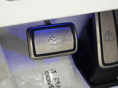 Used 2026 Mercedes-Benz Maybach SL 680 image 36