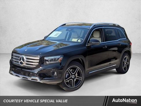 New 2026 Mercedes-Benz GLB 250 image 1