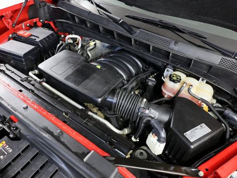 Used 2020 Chevrolet Silverado 1500 LT image 34