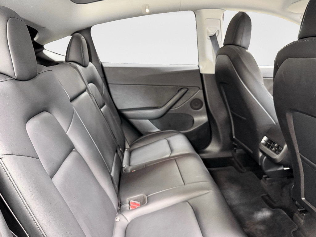 Used 2022 Tesla Model Y Performance AWD/4WD image 20