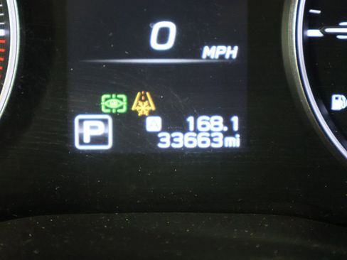 Used 2023 Subaru Ascent Limited image 39