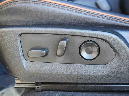 Used 2023 GMC Canyon AT4 w/ AT4 Premium Package image 20