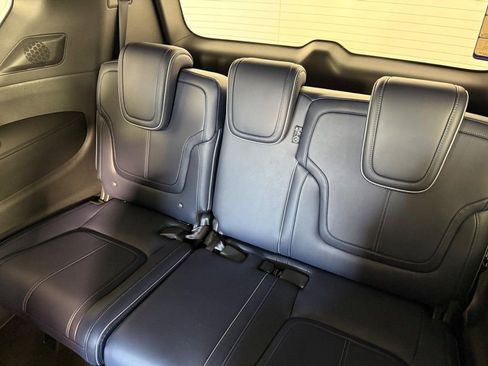 New 2026 INFINITI QX80 4WD w/ Sport Exterior Package image 16