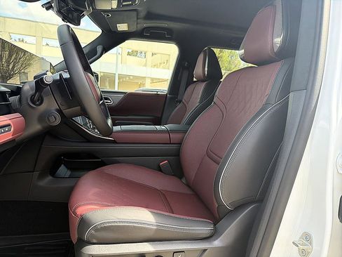 New 2026 INFINITI QX80 Autograph AWD/4WD image 9