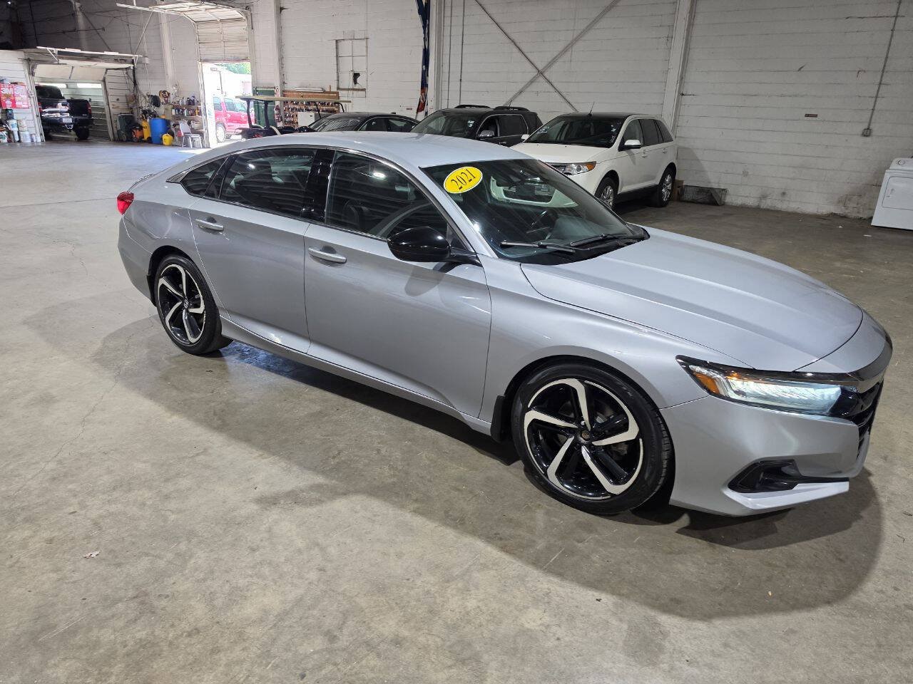 Used 2021 Honda Accord Sport image 16