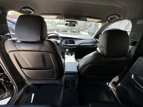 Used 2019 Cadillac XT4 Premium Luxury w/ Driver Awareness Package image 29