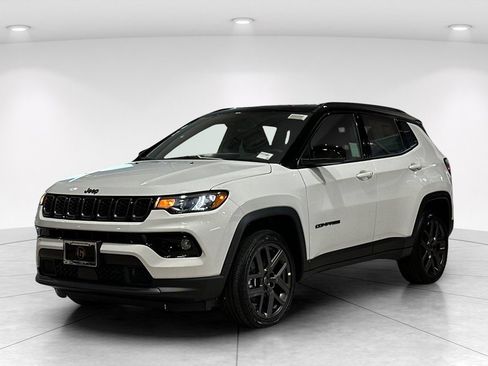 New 2026 Jeep Compass Limited AWD/4WD image 3