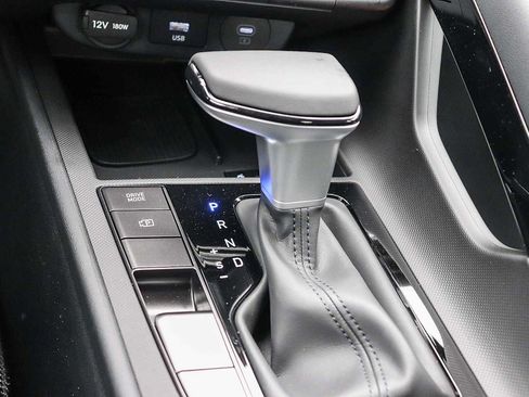 New 2026 Hyundai Elantra SEL FWD image 30