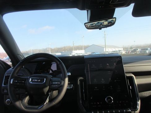 New 2026 GMC Yukon XL AT4 Ultimate image 16