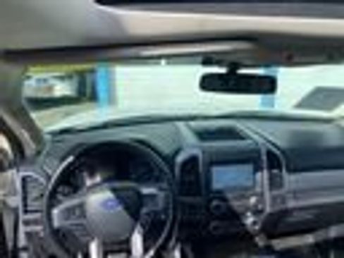 Used 2019 Ford Expedition Platinum image 10