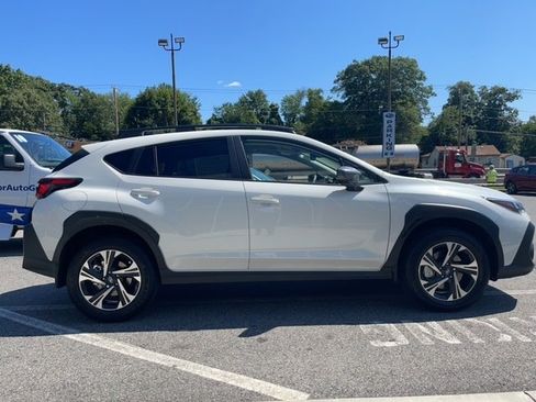 New 2024 Subaru Crosstrek 2.0i Premium AWD/4WD image 4