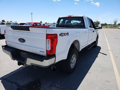 Used 2018 Ford F250 XL w/ Power Equipment Group AWD/4WD image 8
