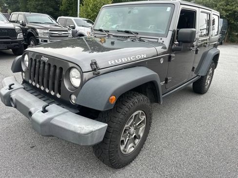 Used 2016 Jeep Wrangler Unlimited Rubicon w/ Connectivity Group AWD/4WD image 7