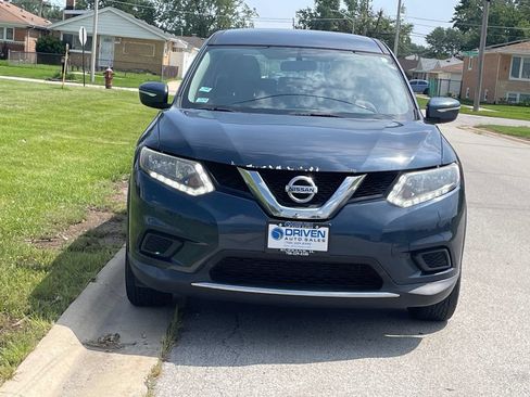 Used 2015 Nissan Rogue S AWD/4WD image 12