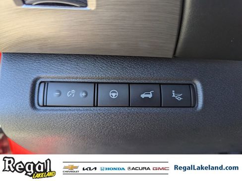 Used 2022 Nissan Pathfinder Platinum w/ Lighting Package (N92) image 26