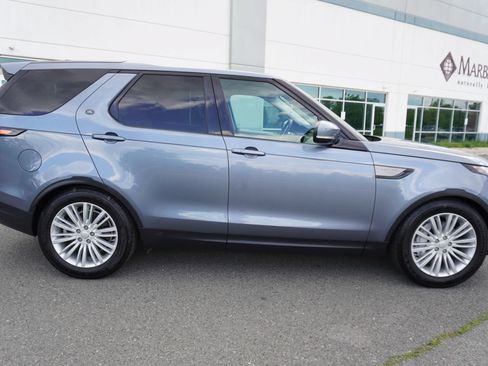 Used 2020 Land Rover Discovery SE AWD/4WD image 8