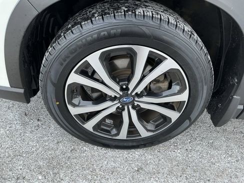 Certified 2022 Subaru Forester Limited w/ Popular Package #3 image 10