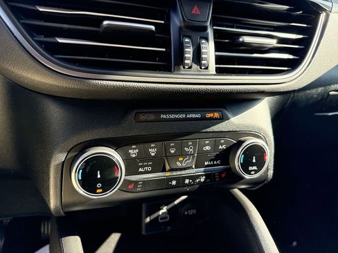 Used 2024 Ford Escape Active w/ Cold Weather Package image 35