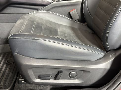 Used 2024 Mitsubishi Outlander SE FWD image 13