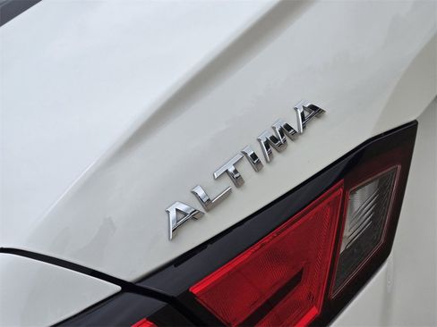 Used 2021 Nissan Altima 2.5 SL image 8