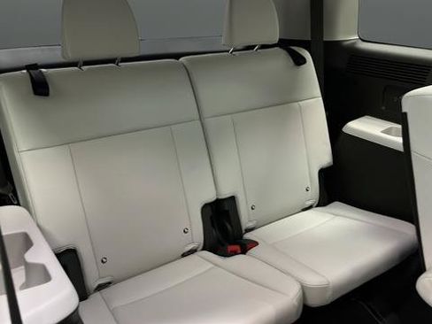 Used 2025 Hyundai Santa Fe Calligraphy AWD/4WD image 26