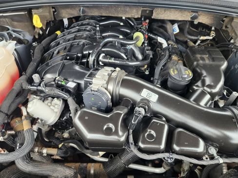 Used 2024 Jeep Grand Cherokee L Altitude image 16