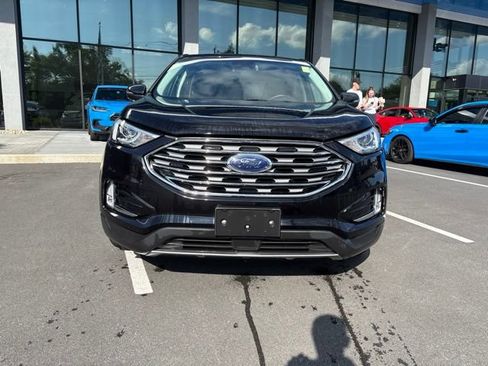 Used 2019 Ford Edge SEL w/ Equipment Group 201A AWD/4WD image 3