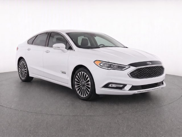 Used 2017 Ford Fusion Energi Platinum FWD image 2