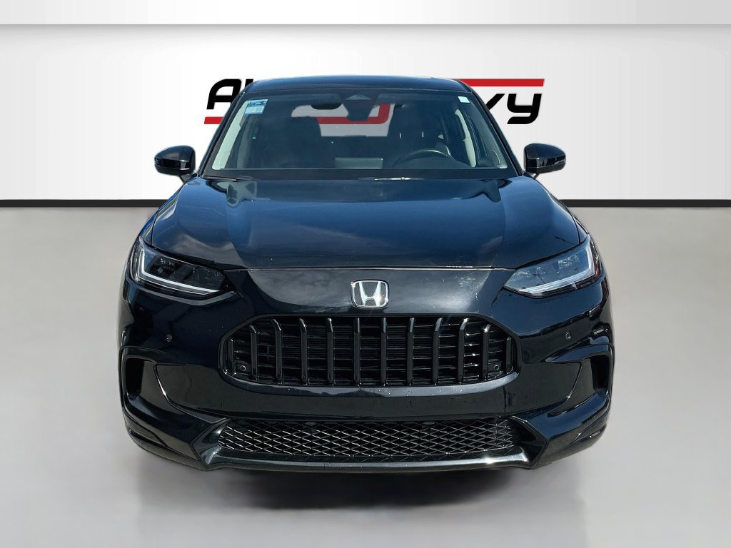 Used 2024 Honda HR-V EX-L image 2