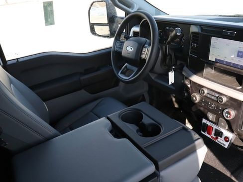 New 2026 Ford F550 4x4 Regular Cab Super Duty image 11