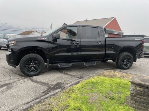 Used 2021 Chevrolet Silverado 1500 LT Trail Boss w/ Convenience Package II image 6