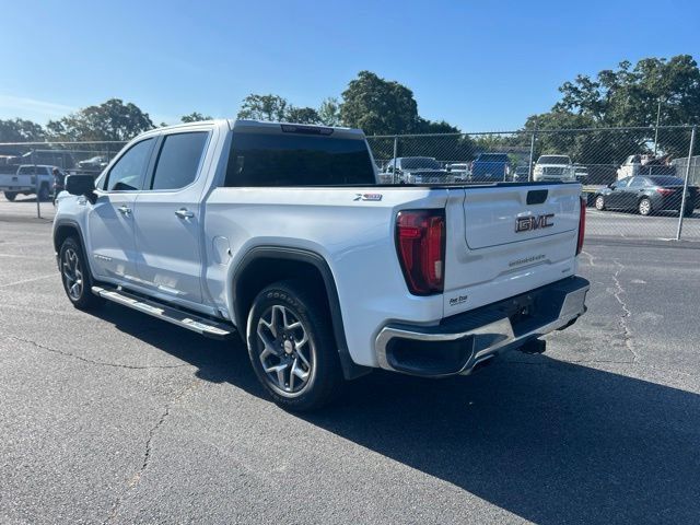 Used 2023 GMC Sierra 1500 SLT w/ SLT Premium Package AWD/4WD image 3