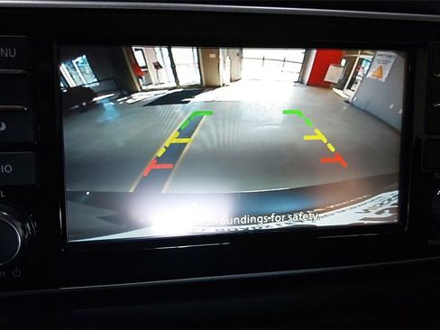 Used 2025 Nissan Versa S w/ Trunk Package image 22