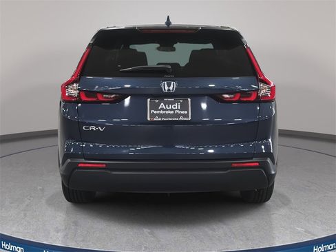 Used 2023 Honda CR-V EX image 7