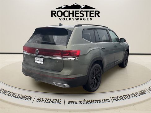 New 2026 Volkswagen Atlas SE image 8