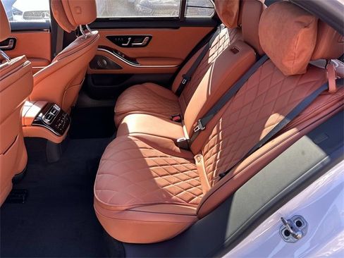 New 2026 Mercedes-Benz S 580 4MATIC Sedan image 9
