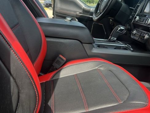 Used 2019 Ford F150 Lariat w/ Equipment Group 502A Luxury image 11