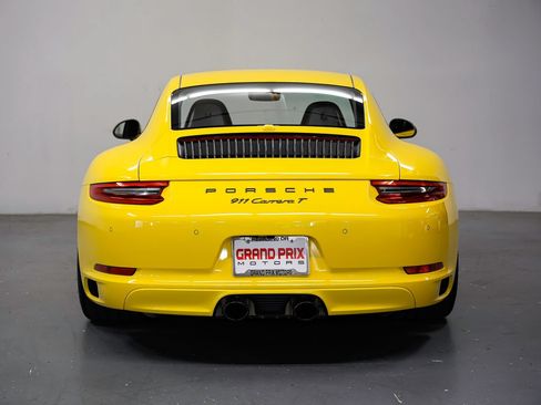 Used 2018 Porsche 911 Carrera T RWD image 5