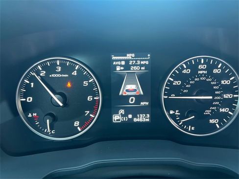 Used 2025 Subaru Crosstrek 2.5i Limited w/ Crosstrek Mirror Package image 15