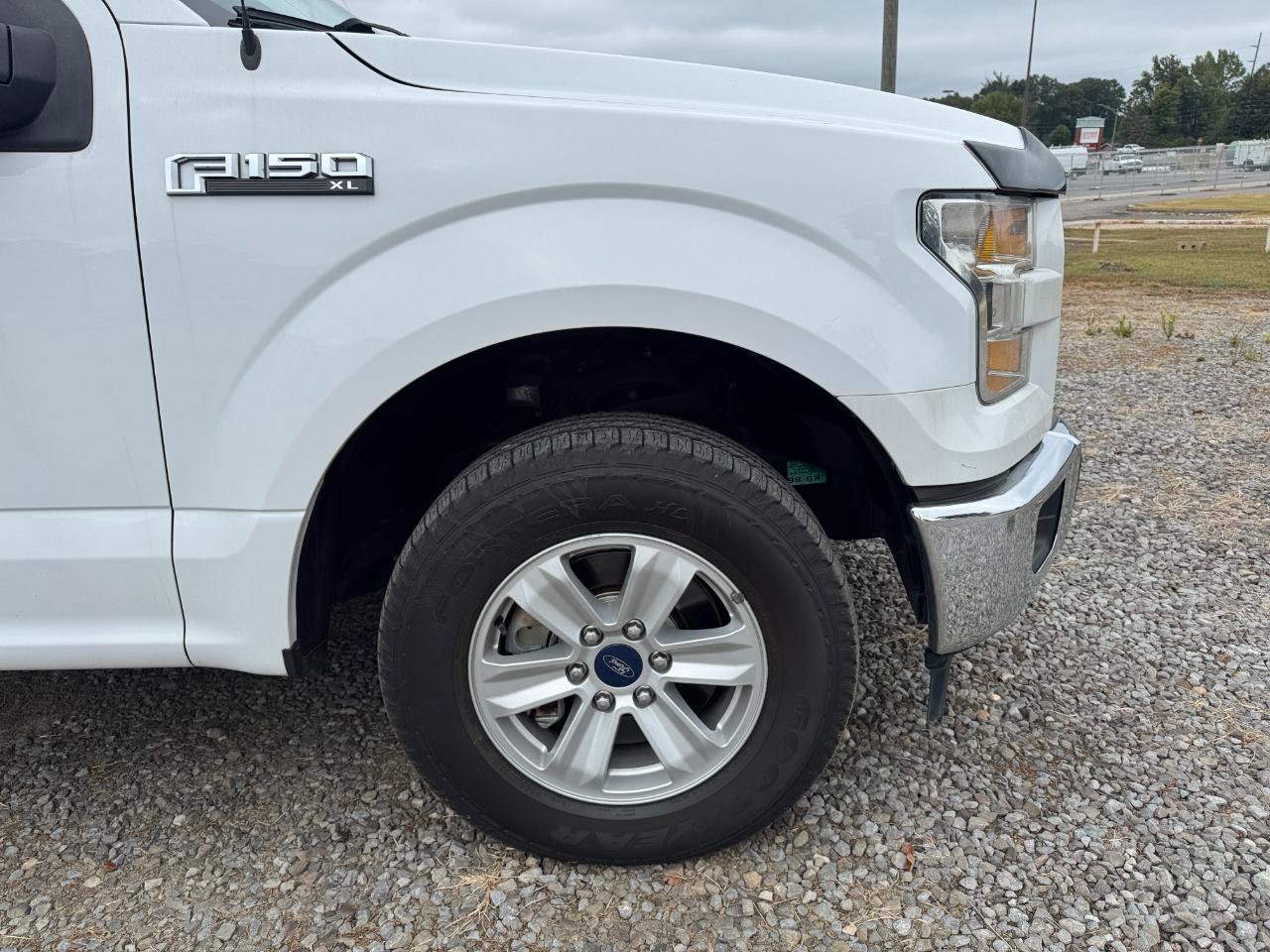 Used 2017 Ford F150 XL w/ Equipment Group 101A Mid RWD image 7