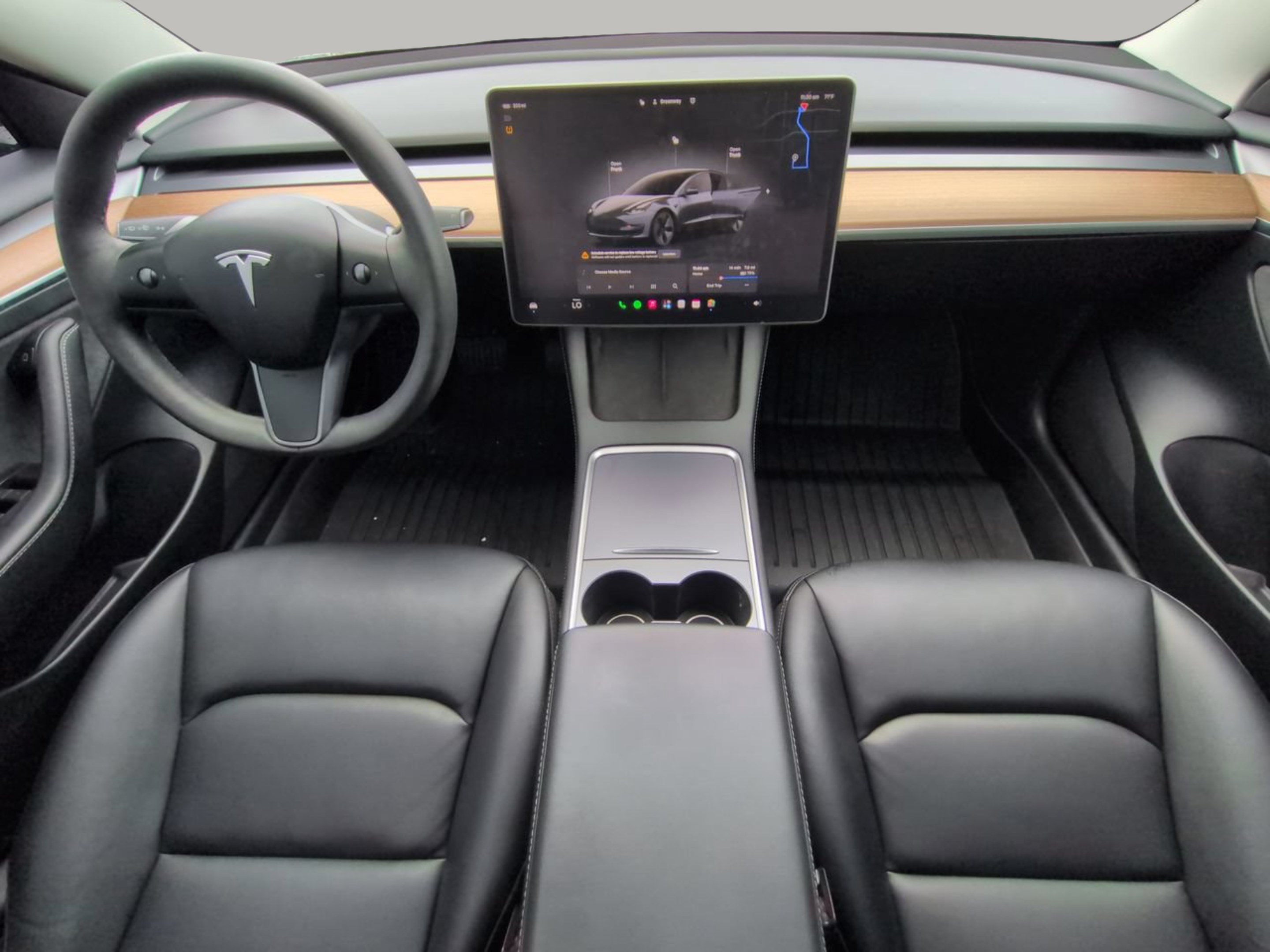 Used 2023 Tesla Model 3 Standard Range RWD image 4