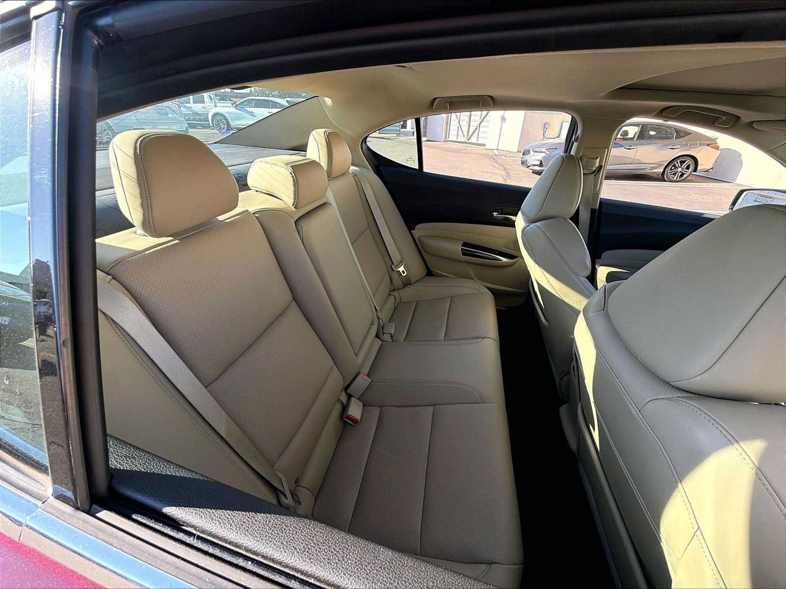 Used 2015 Acura TLX w/ Technology Package FWD image 30