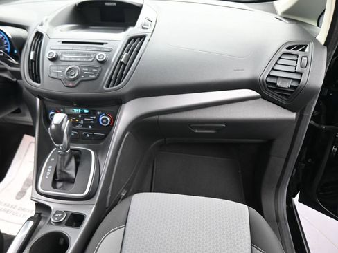 Used 2018 Ford C-MAX SE image 45