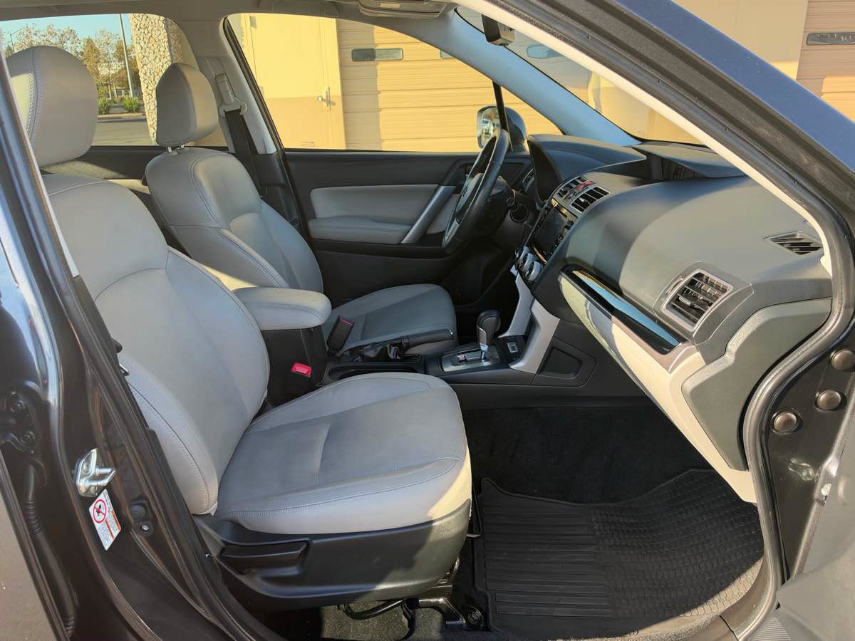 Used 2017 Subaru Forester 2.5i Limited w/ Popular Package #2 AWD/4WD image 14