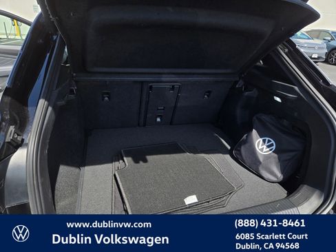 Used 2023 Volkswagen ID.4 Pro S Plus AWD/4WD image 24