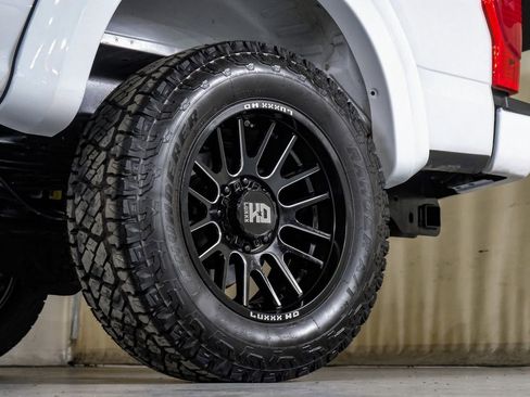 Used 2022 Ford F250 Lariat w/ Lariat Value Package image 57