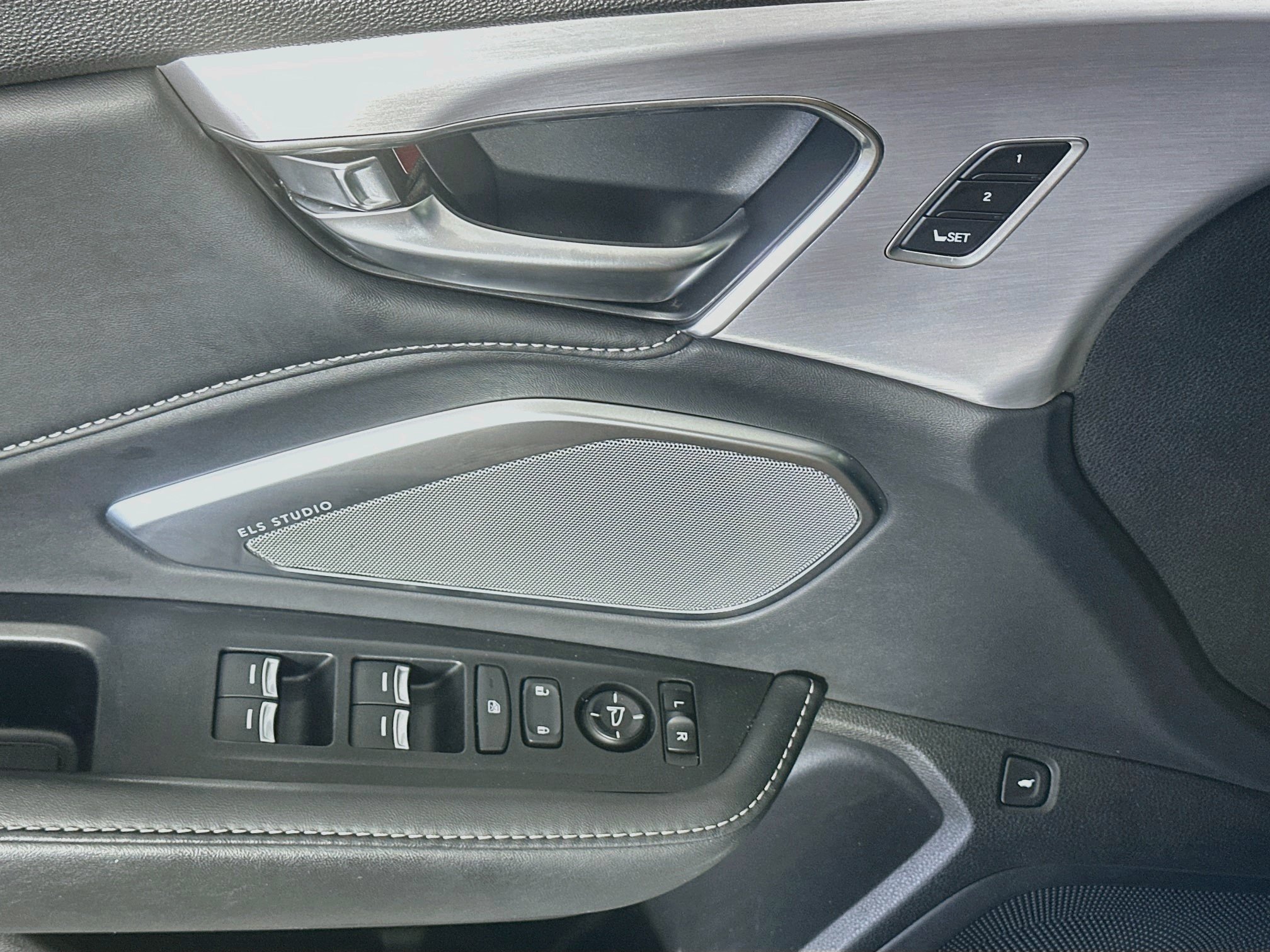 Used 2020 Acura RDX w/ Technology Package FWD image 15