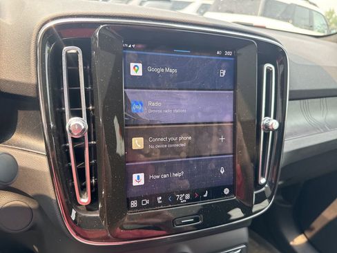 Used 2023 Volvo C40 P8 Recharge Ultimate image 34