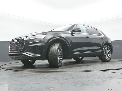 Used 2021 Audi Q8 Prestige w/ Prestige Package image 28