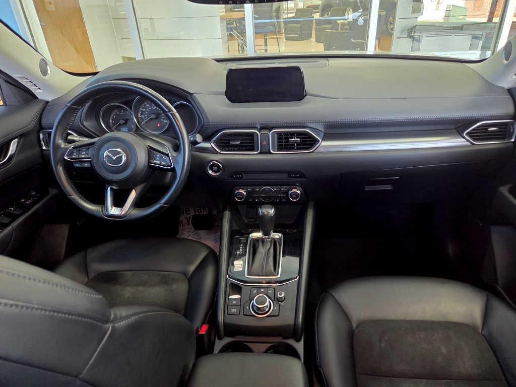 Used 2017 MAZDA CX-5 Touring w/ Preferred Equipment Package FWD image 30